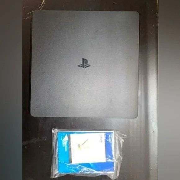 Playstation 4 Slim 1tb Console Bundle